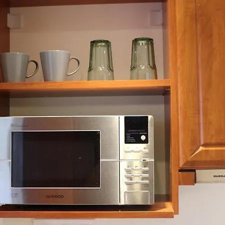 Fs Apartman בית הארחה